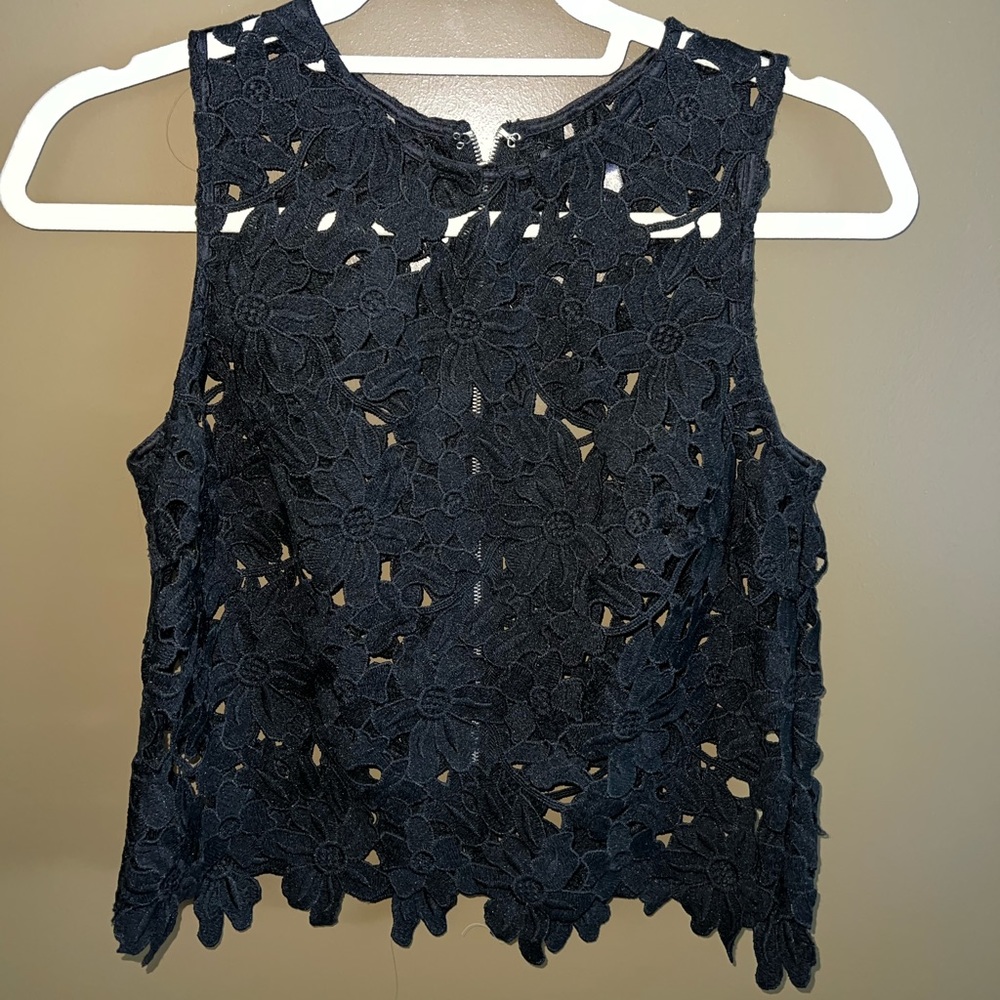Floral Cutout Crop Top